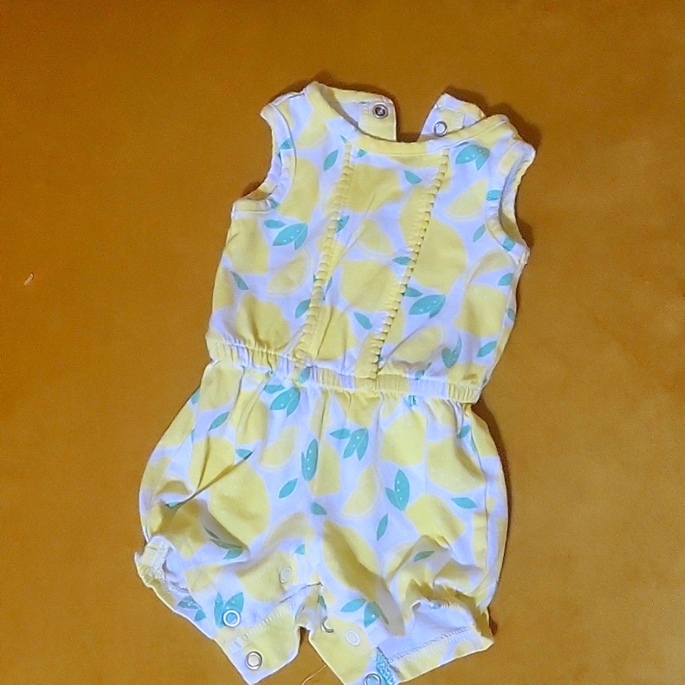 Newborn Lemon Romper